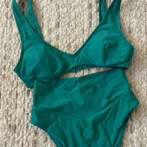 Aerie swim set size xs